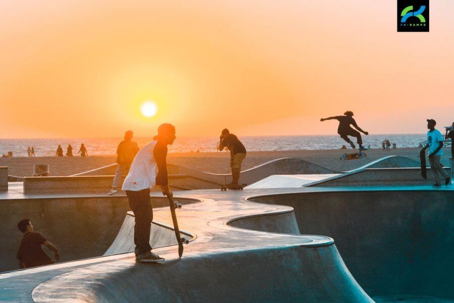 Обзор скейтпарка Venice Beach в Лос-Анжелесе