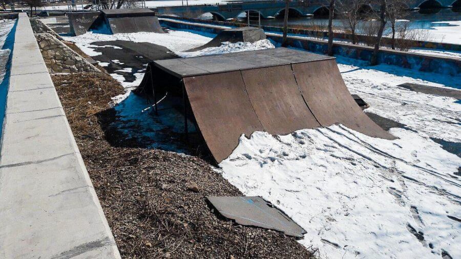Реконструкция скейт парка в Челябинске