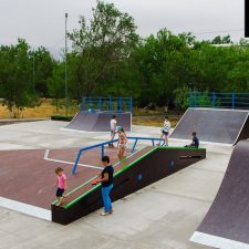 Деревянный скейт парк в Нефтекумске