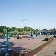 Деревянный скейт парк в Новокуйбышевске