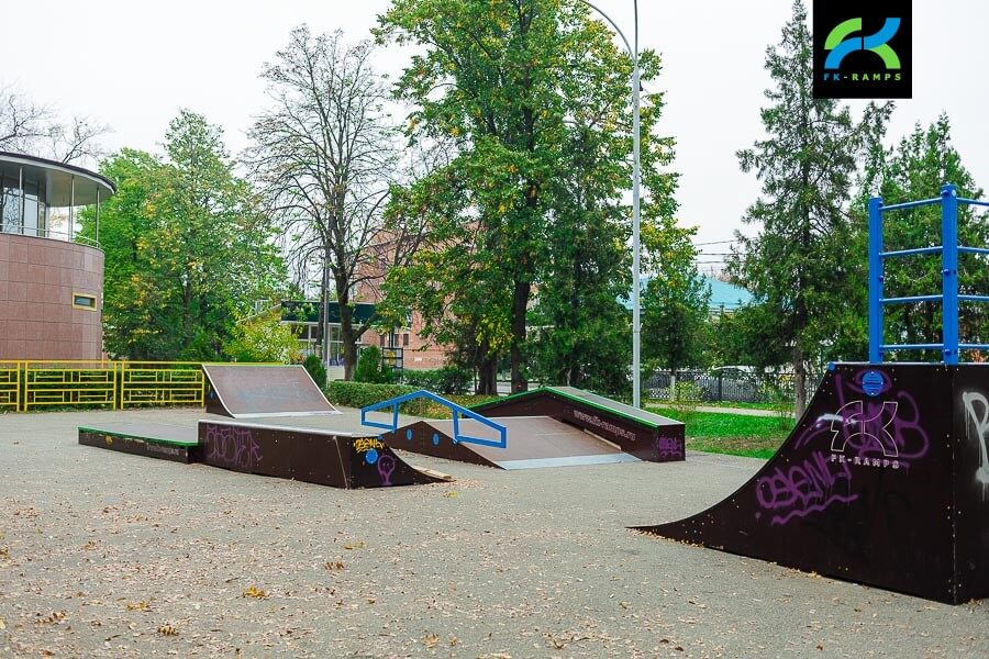 Деревянный скейт парк в Лабинске