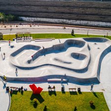 Бетонный скейт парк в Красной Поляне