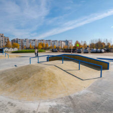 Бетонный скейт парк в Металлострое