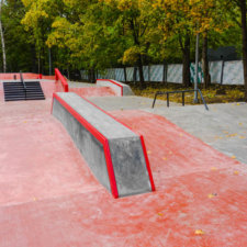Бетонный скейт парк в парке Покровское-Стрешнево (Москва)