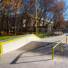 Бетонный скейт парк на Островитянова (Москва)
