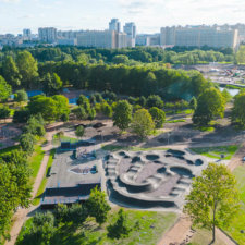 Скейтпарк и памптрек в парке Авиаторов (СПб)