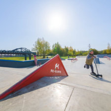 Бетонный скейт-парк на ул. Брусилова Москва