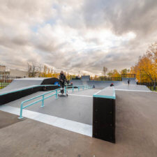 Каркасный скейт парк на ул. Разводной в Петергофе