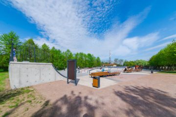 Скейт-парк в&nbsp;парке 300-летия Петербурга превью 1