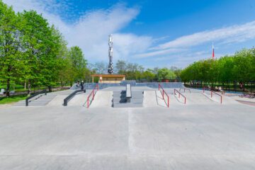 Скейт-парк в&nbsp;парке 300-летия Петербурга превью 1