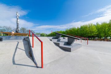 Скейт-парк в&nbsp;парке 300-летия Петербурга превью 1