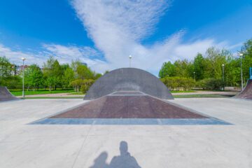 Скейт-парк в&nbsp;парке 300-летия Петербурга превью 1