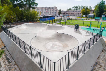 Бетонный боул в Усть-Луге превью 1
