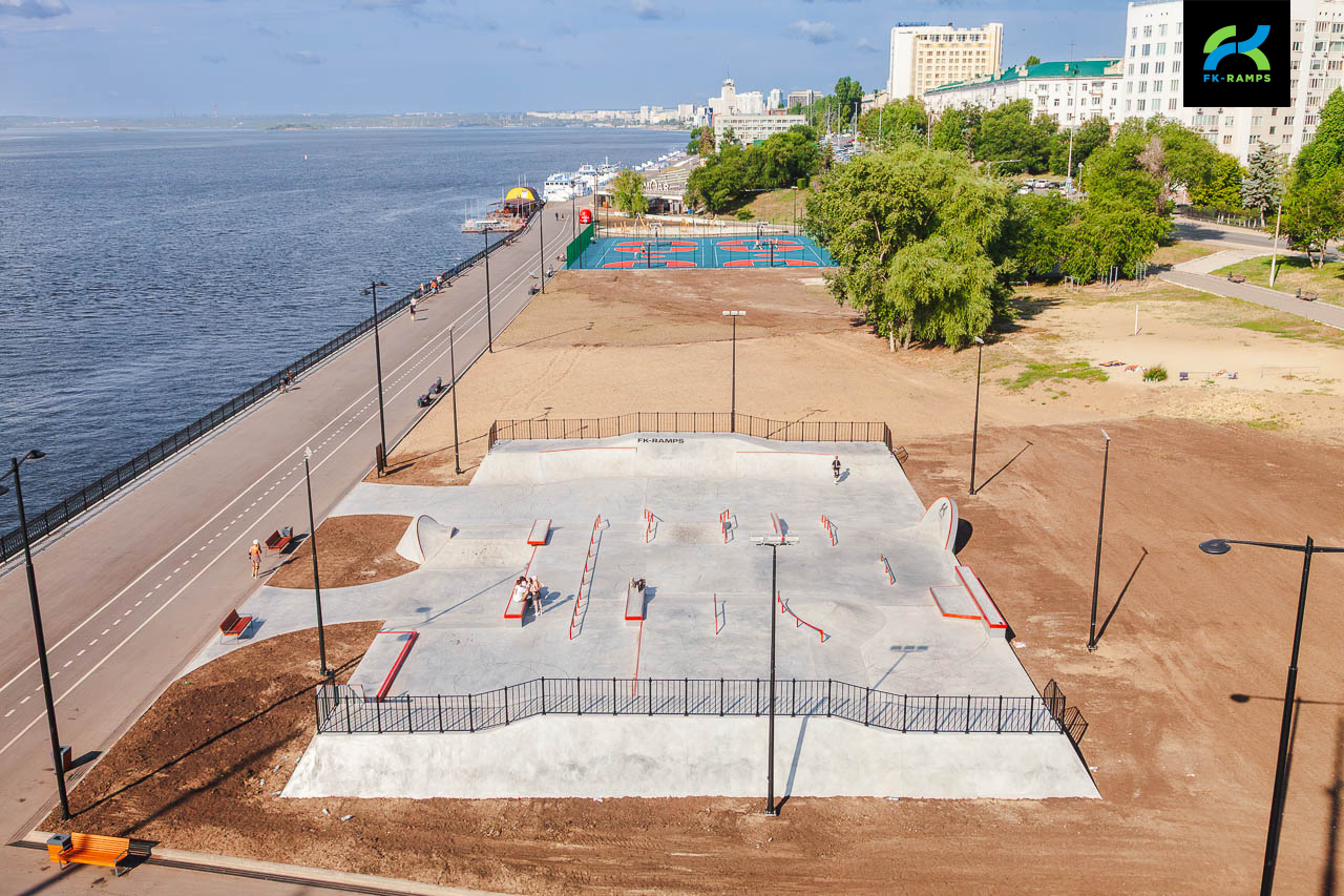 Бетонный скейт-парк в Саратове