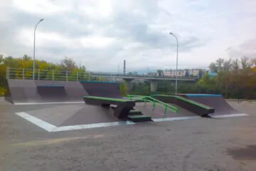 Деревянный скейт-парк в&nbsp;Ельце, Липецкая область превью 1