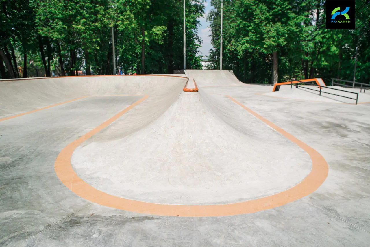 Бетонный скейт-парк LSD Park&nbsp;2.0&nbsp;на ул. Удальцова фото 8