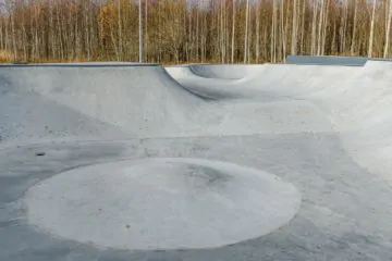 Бетонный скейт-парк превью 1