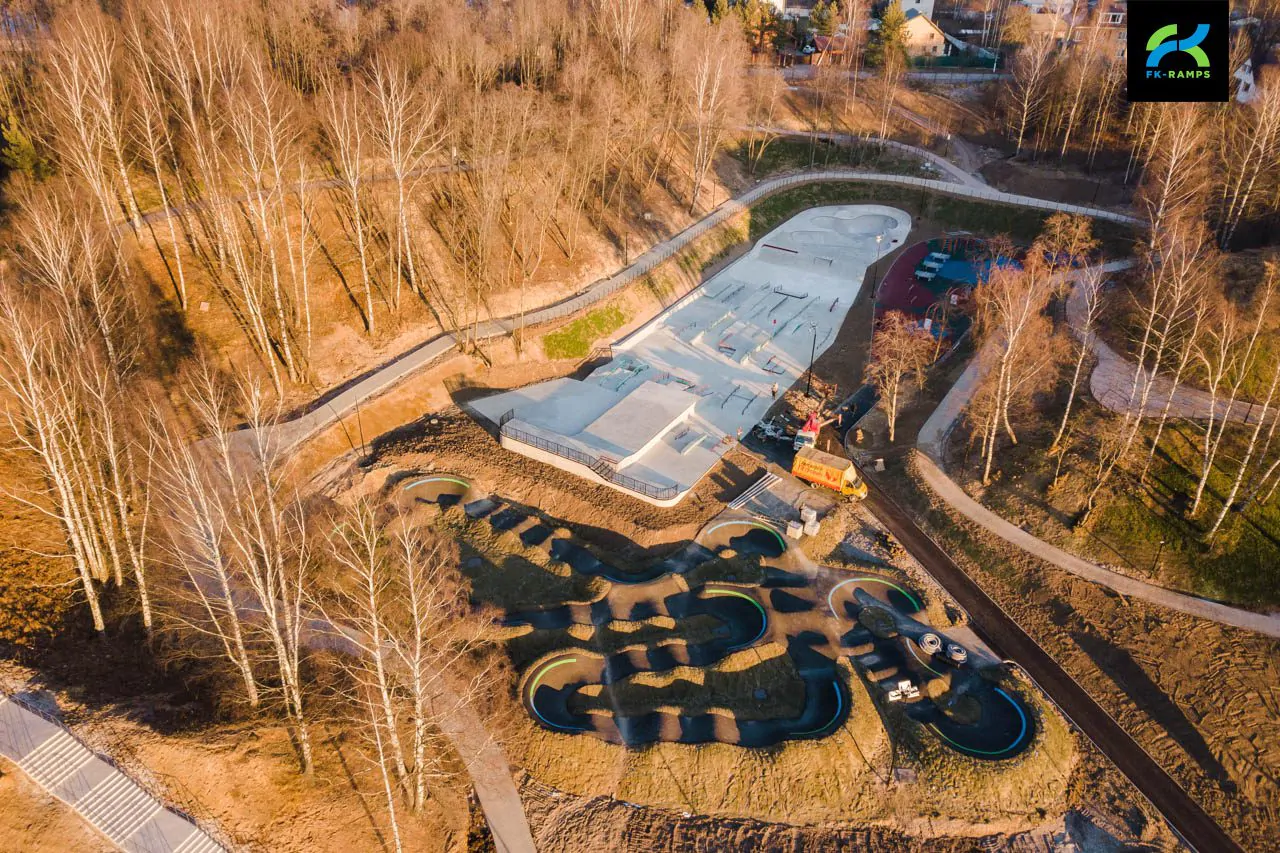 Скейт-парк и памп трек на Песчанке, Всеволожск