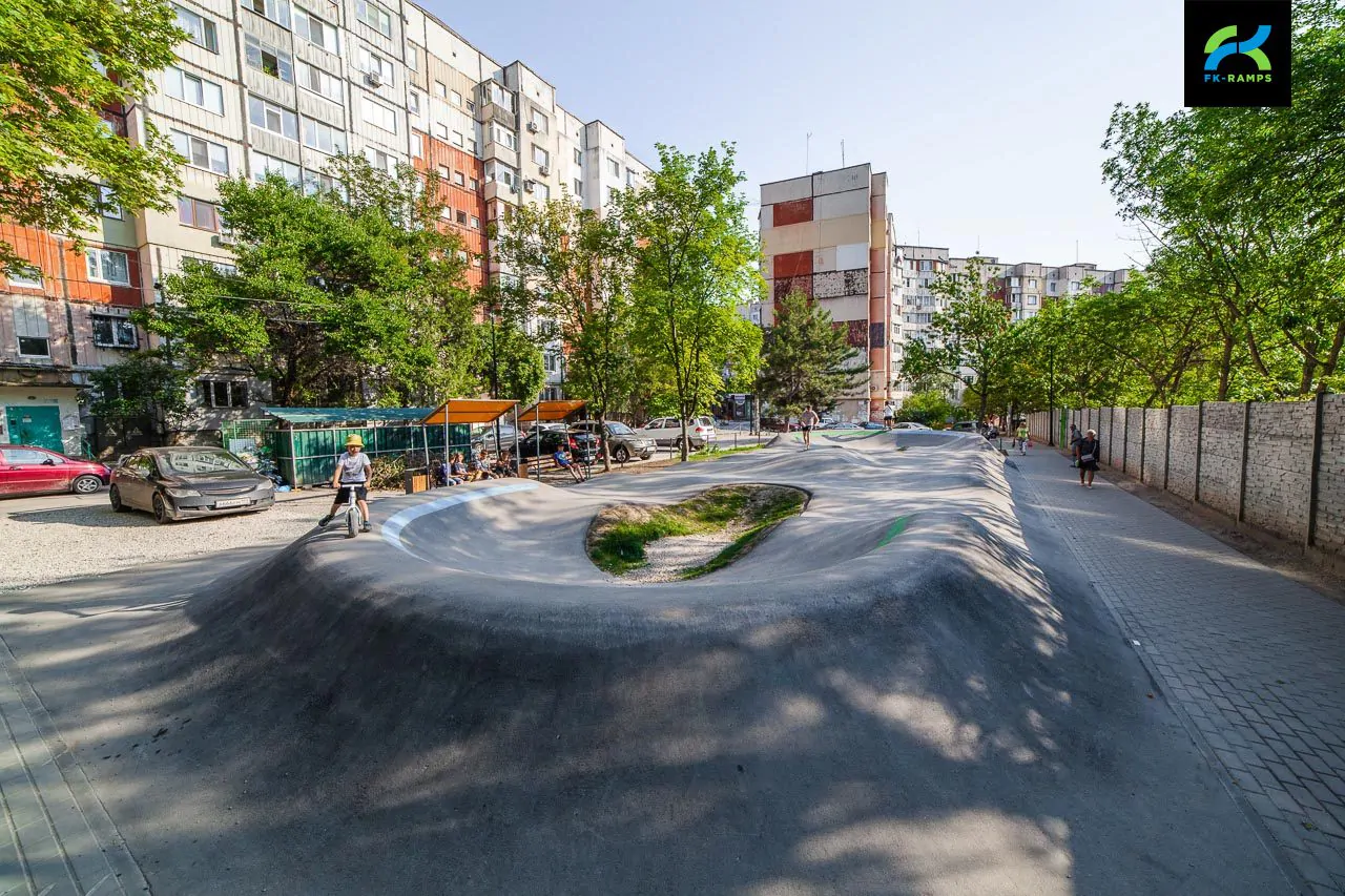 Асфальтовый памп-трек в&nbsp;Симферополе фото 4