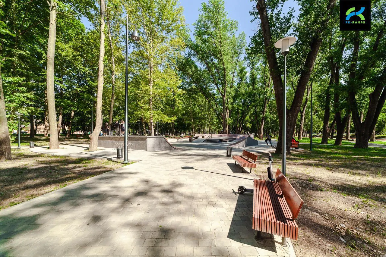 Бетонный скейт-парк в&nbsp;Симферополе фото 2