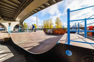 Бетонный боул и&nbsp;памп-трек под мостом Бетанкура превью 1