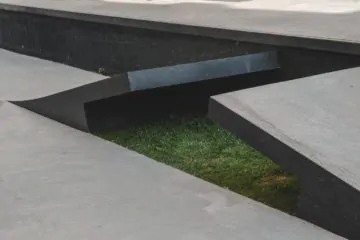 Бетонный скейт-парк DC&nbsp;Plaza на&nbsp;ул. Введенская, д.9 превью 1
