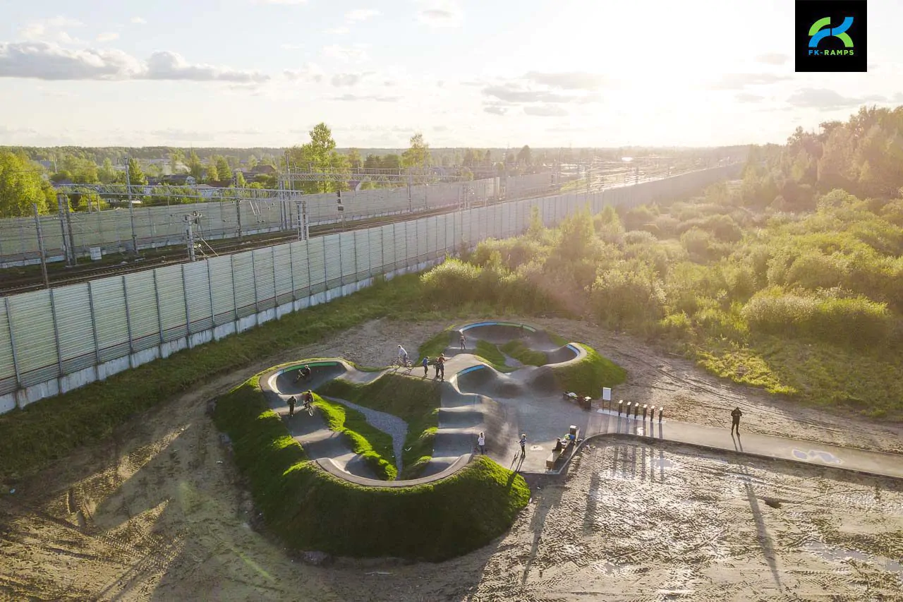 Асфальтовый памп-трек в&nbsp;городском посёлке Мга фото 16