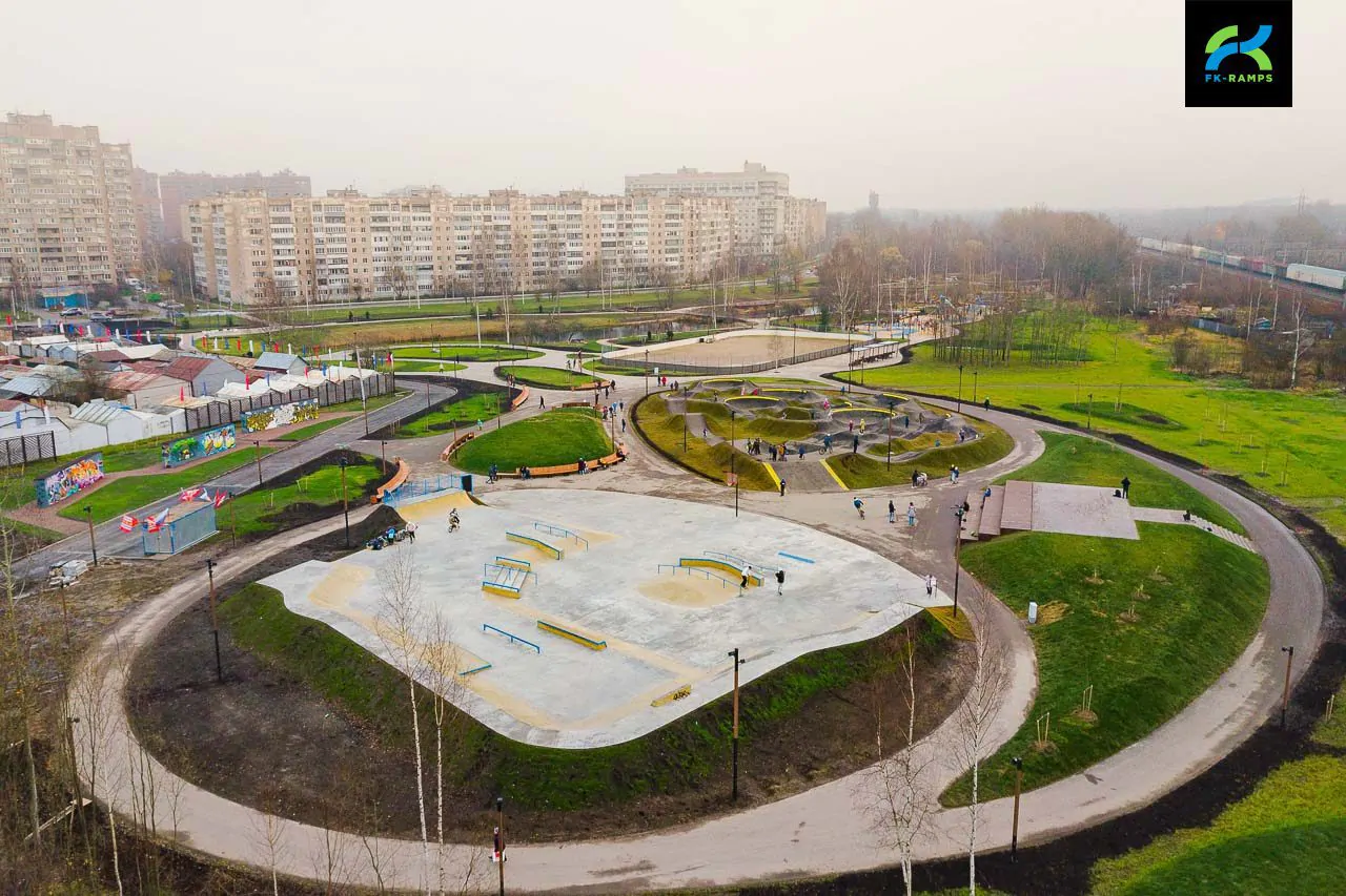 Бетонный скейт-парк в&nbsp;Металлострое
