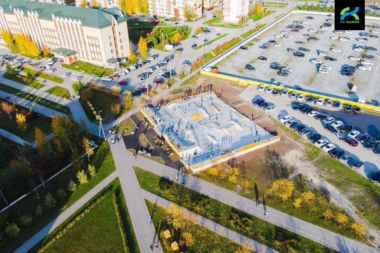 Бетонный скейт-парк в&nbsp;Нефтеюганске фото 17