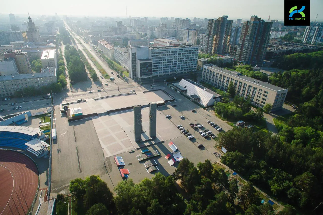Каркасный скейт-парк в&nbsp;Челябинске на&nbsp;площади Науки фото 12