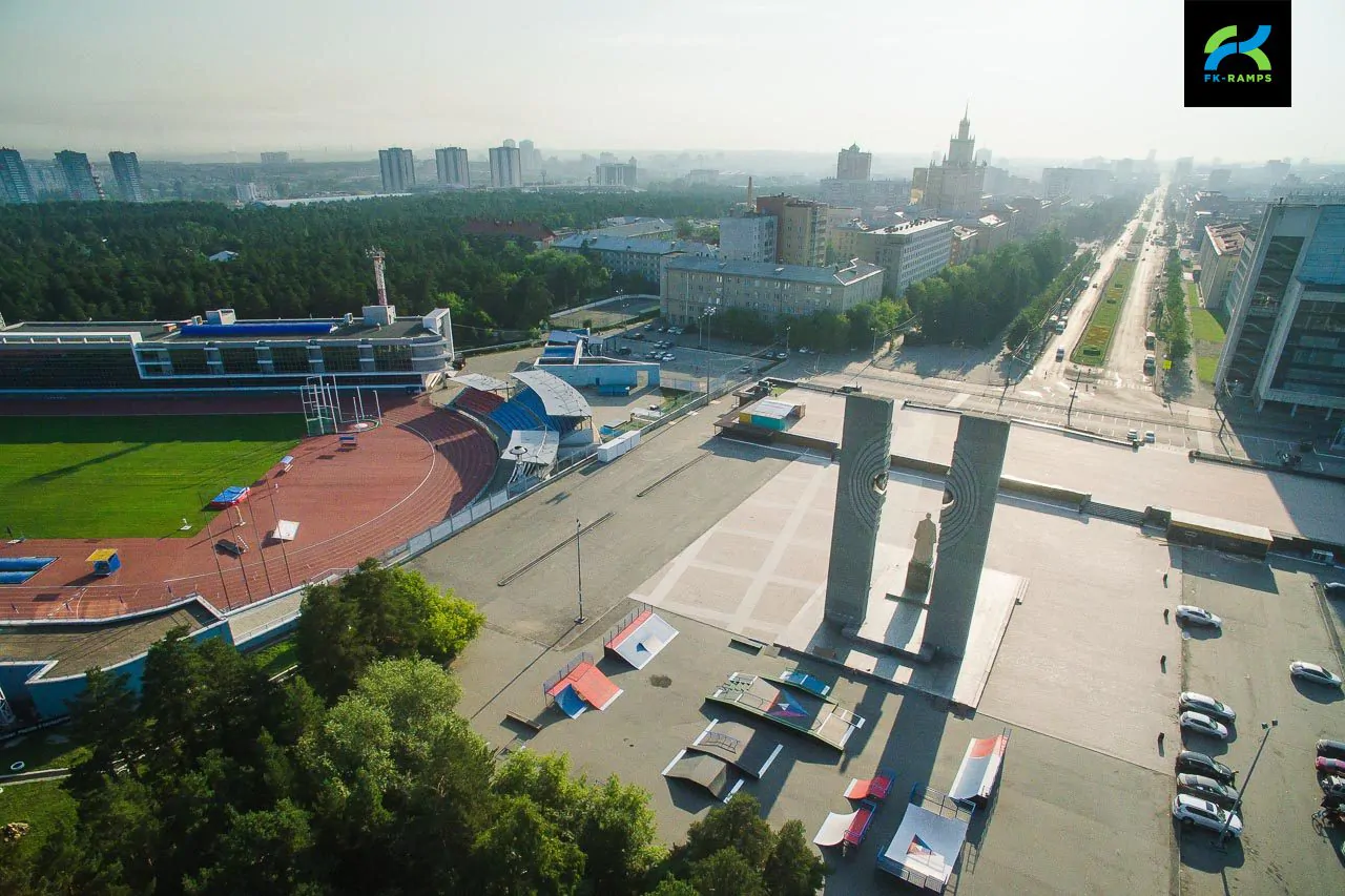 Каркасный скейт-парк в&nbsp;Челябинске на&nbsp;площади Науки фото 11