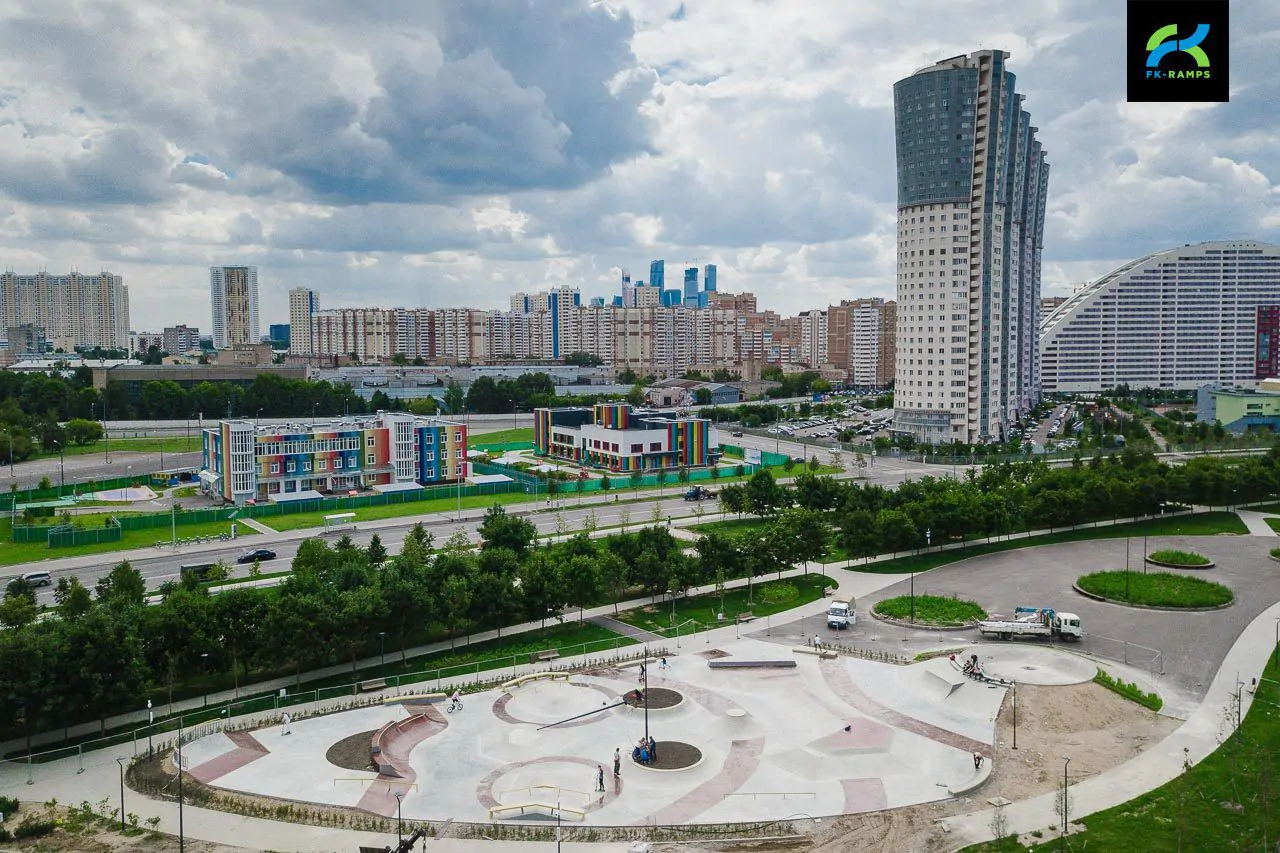 Бетонный скейт-парк на&nbsp;Ходынском поле фото 29