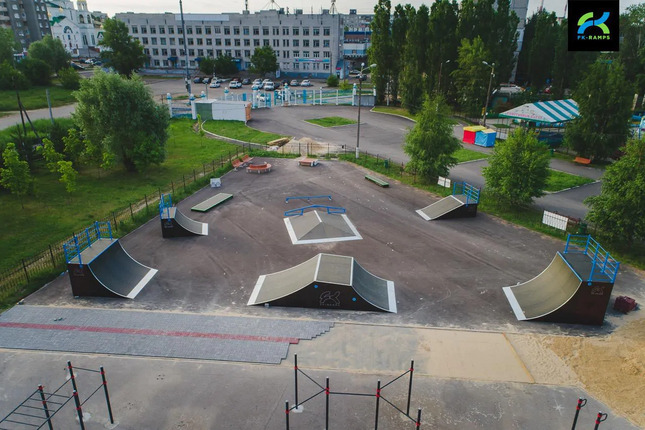 Деревянный скейт-парк в&nbsp;Нижнем Новгороде фото 16