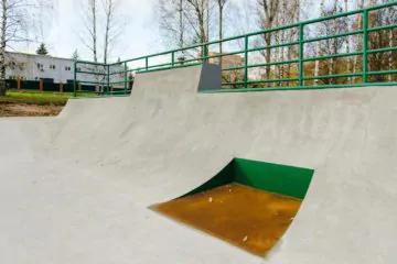 Бетонный скейт-парк в&nbsp;Клину превью 1