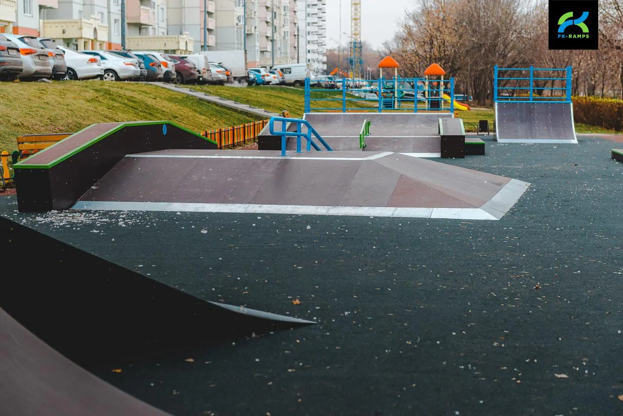 Скейт-парк на&nbsp;Нагатинской набережной, Москва