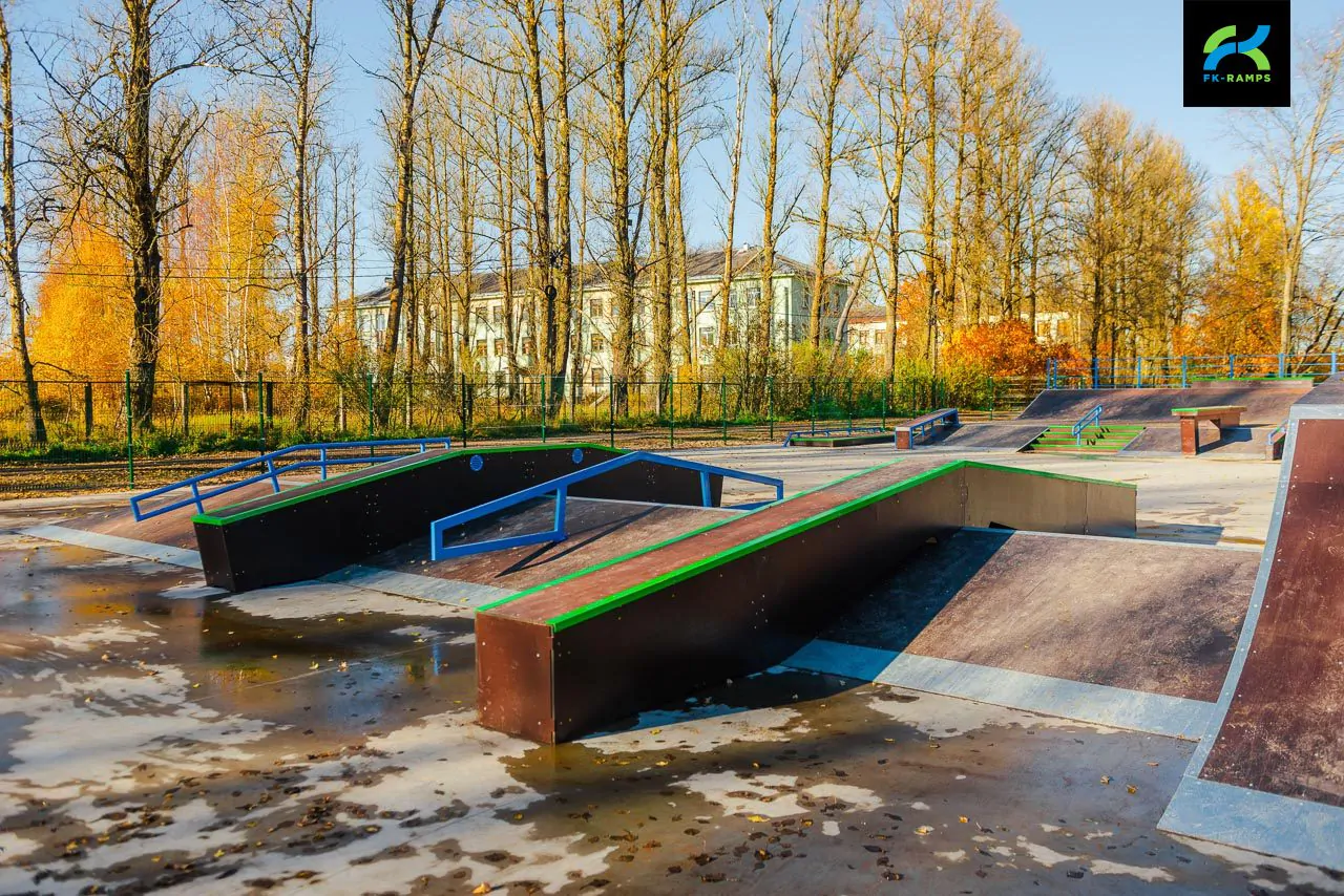 Деревянный скейт-парк в&nbsp;Дубровке, Ленинградская обл. фото 2