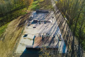 Деревянный скейт-парк в&nbsp;Дубровке, Ленинградская обл. превью 1