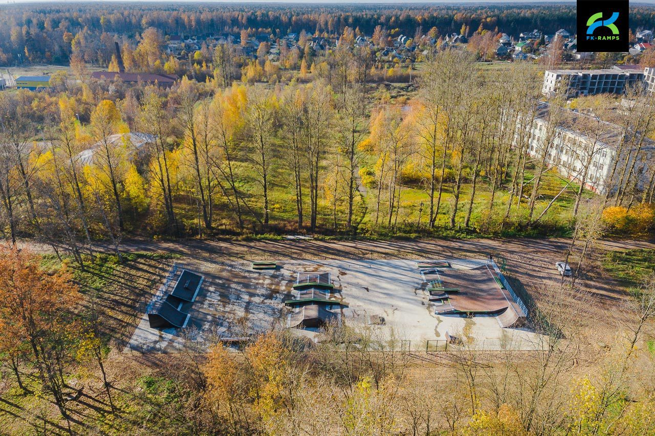 Деревянный скейт-парк в&nbsp;Дубровке, Ленинградская обл. фото 18