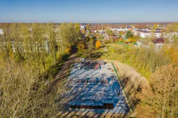 Деревянный скейт-парк в&nbsp;Дубровке, Ленинградская обл. превью 1