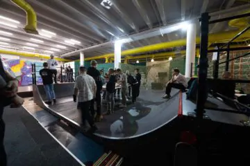 Крытый скейт-парк в ТЦ «Вилла» (СПб) превью 1