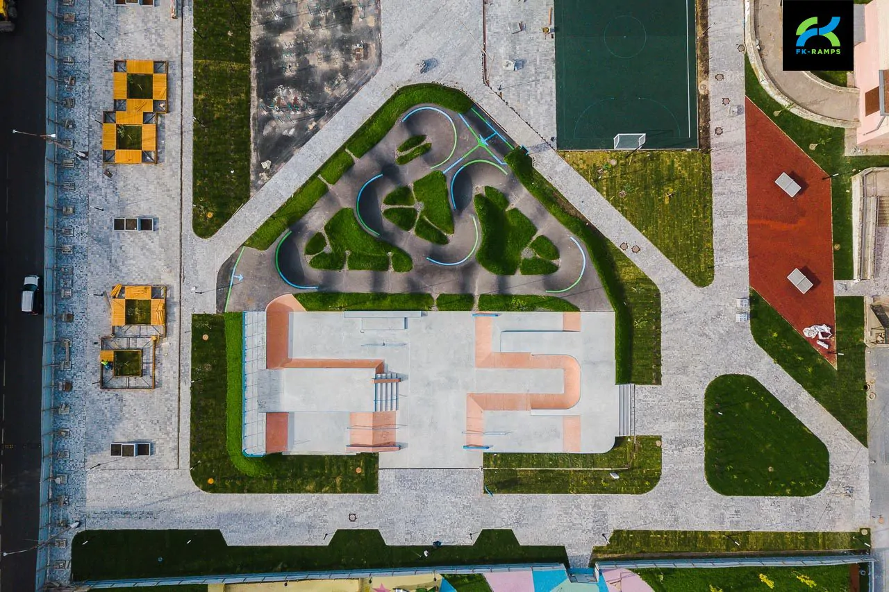 Скейт-парк и&nbsp;памп-трек в&nbsp;Тосно фото 21
