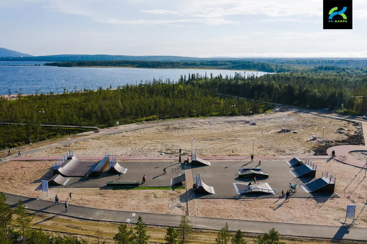 Скейт-парк в&nbsp;городе Полярные Зори фото 13