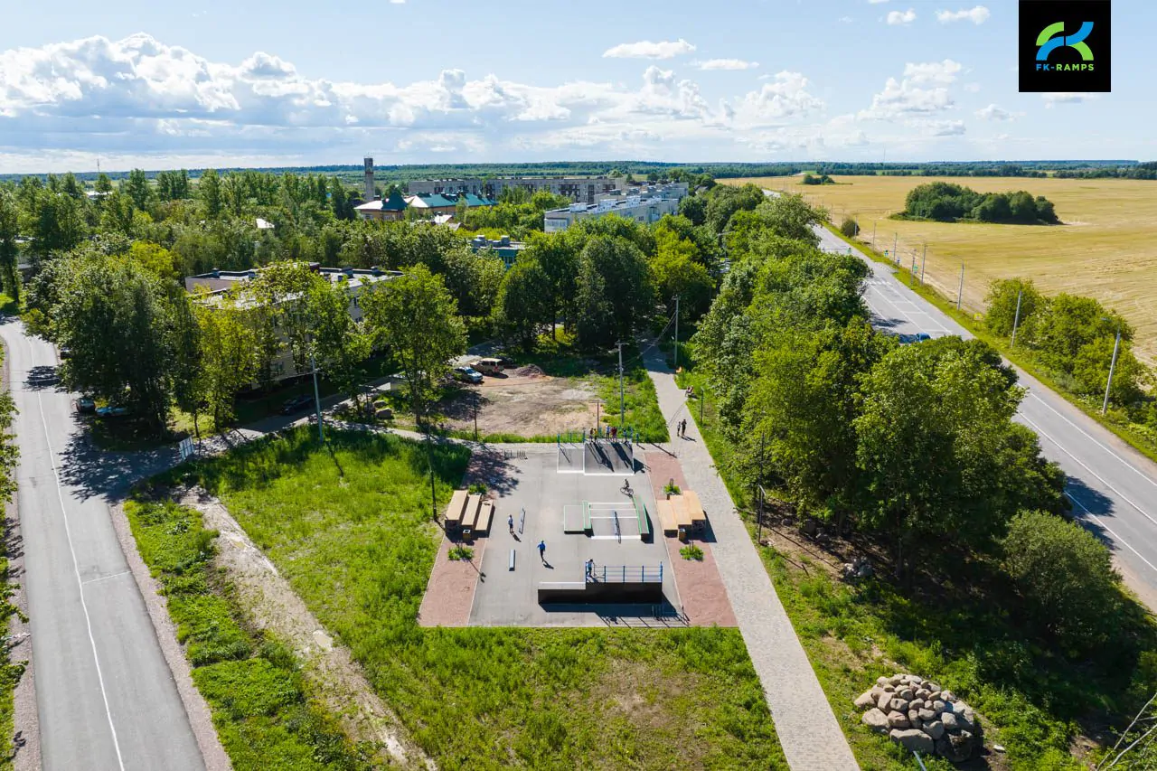 Деревянный скейт-парк в&nbsp;деревне Рабитицы фото 13