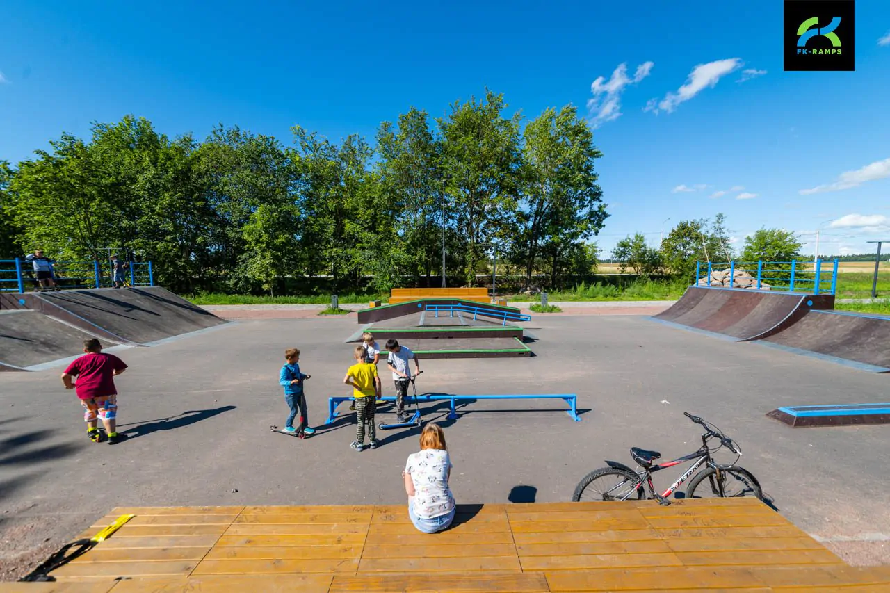 Деревянный скейт-парк в&nbsp;деревне Рабитицы фото 7