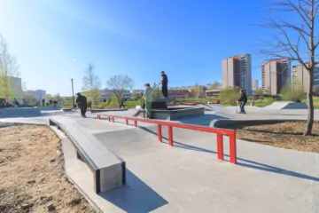 Бетонный скейт-парк на ул. Добровольцев (СПб) превью 1