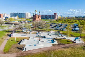 Бетонный скейт-парк на ул. Добровольцев (СПб) превью 1