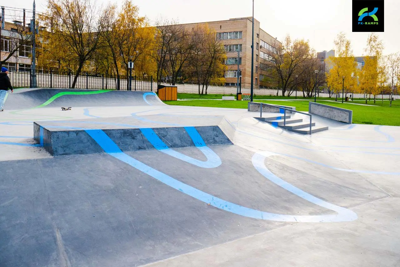 Бетонный скейт-парк в&nbsp;парке Яуза (Москва) фото 3