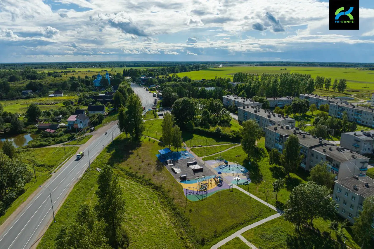 Деревянный скейт-парк в&nbsp;Ополье (ЛО) фото 5