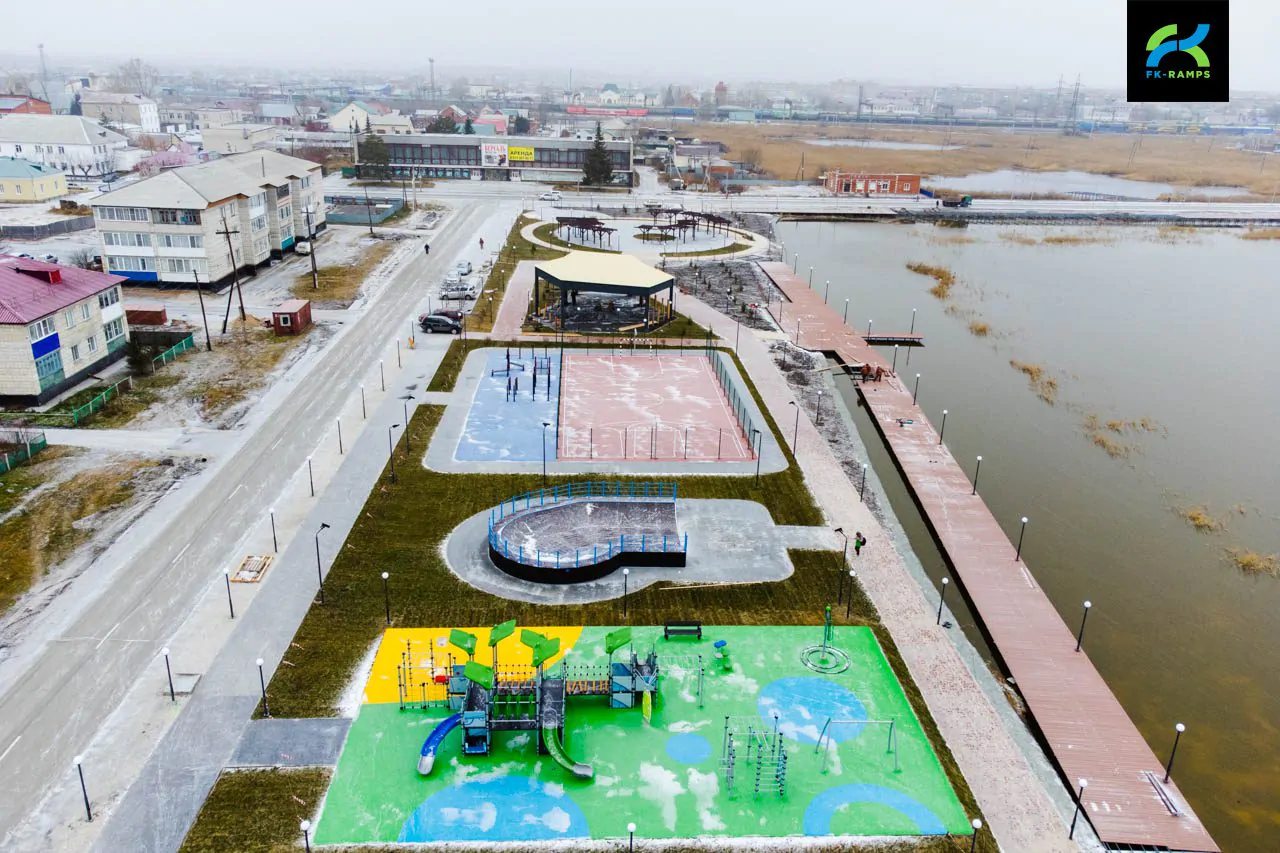 Мини-рампа с&nbsp;пулом в&nbsp;городе Карасук фото 12