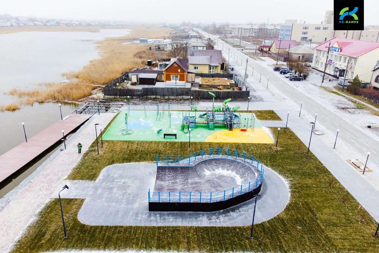 Мини-рампа с&nbsp;пулом в&nbsp;городе Карасук фото 4